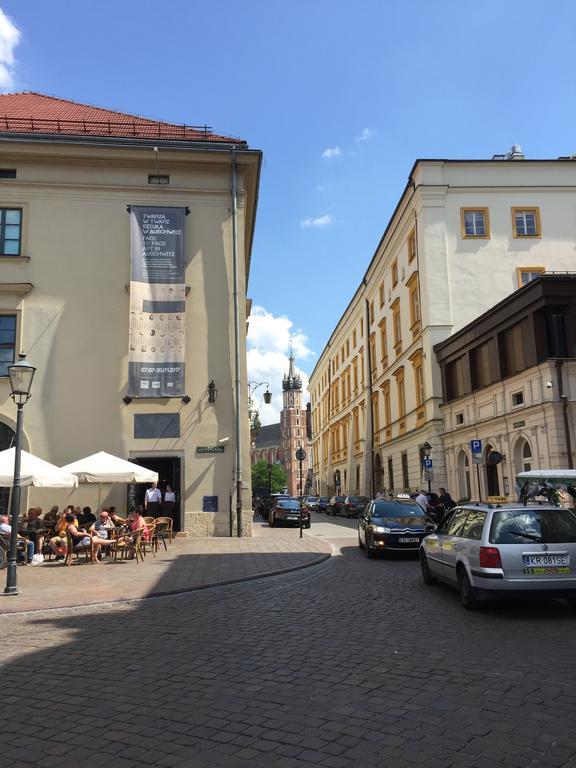 View To The Cracow Basic Apartment Krasków Exterior foto